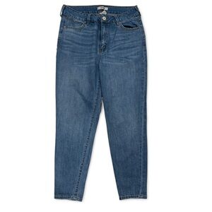 Refuge High-Rise Ankle Jeans in Medium Blue